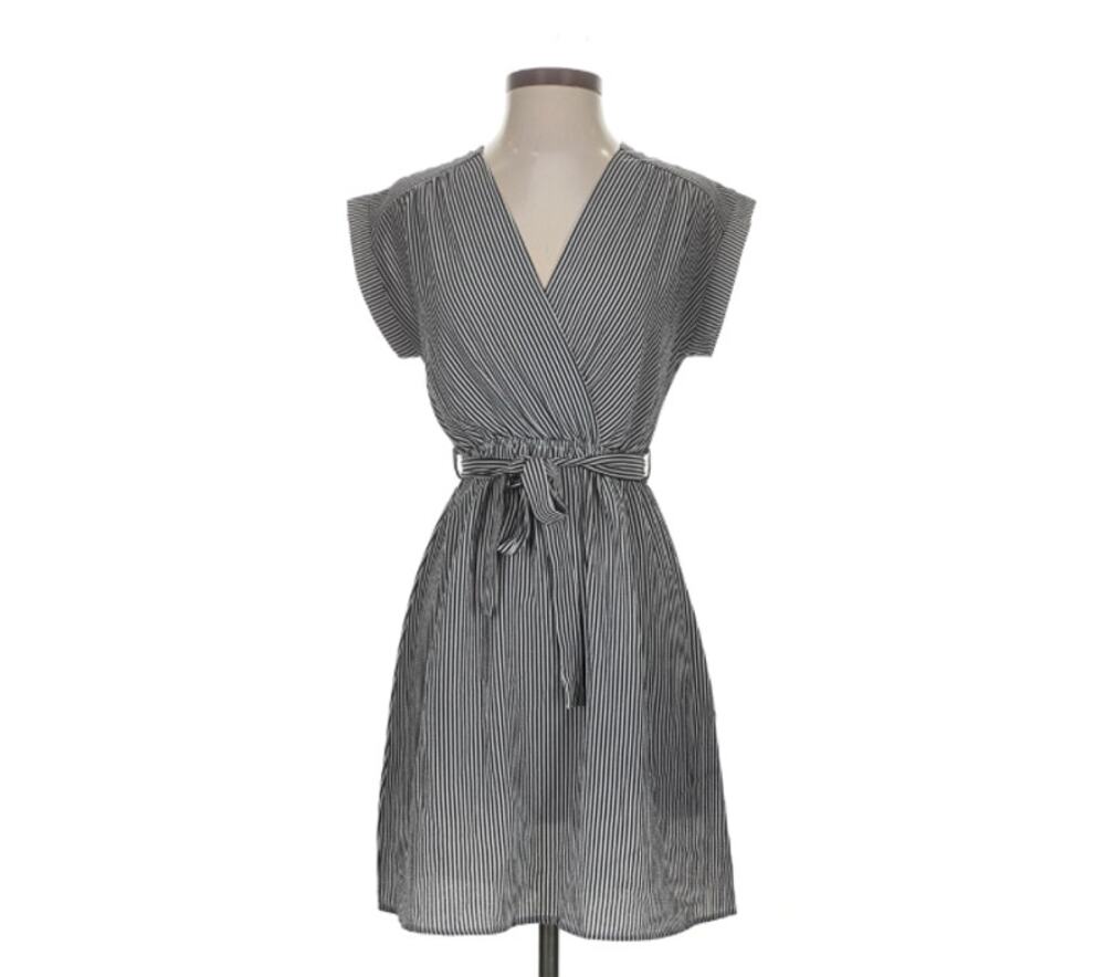 Monteau Los Angeles Navy and White Striped wrap dress Size Small